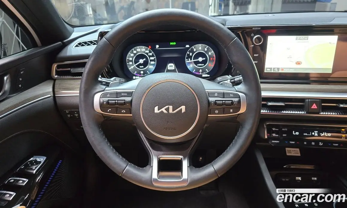 Kia K5 (Optima) 2023 2.0 автомат (гидро), фото 19