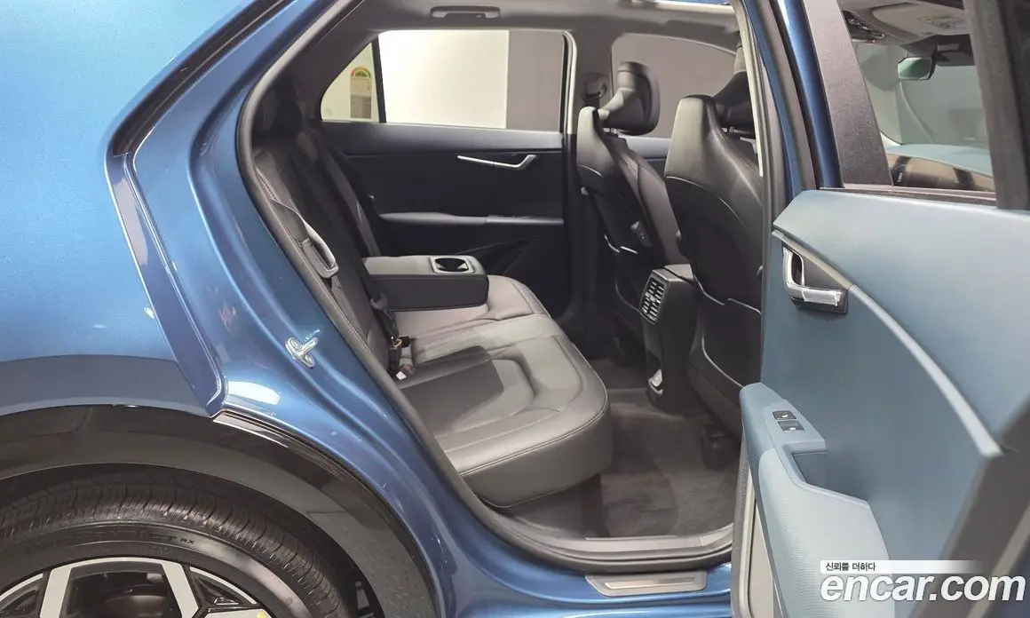 Kia Niro 2025 1.6 автомат (гидро), фото 17 Kia Niro 2025 1.6 автомат (гидро), фото 17