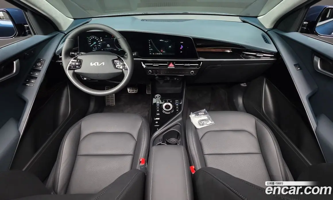 Kia Niro 2025 1.6 автомат (гидро), фото 10 Kia Niro 2025 1.6 автомат (гидро), фото 10