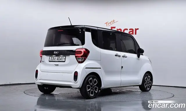 Kia Ray 2018 1.0 автомат (гидро), миниатюра 2 Kia Ray 2018 1.0 автомат (гидро), миниатюра 2