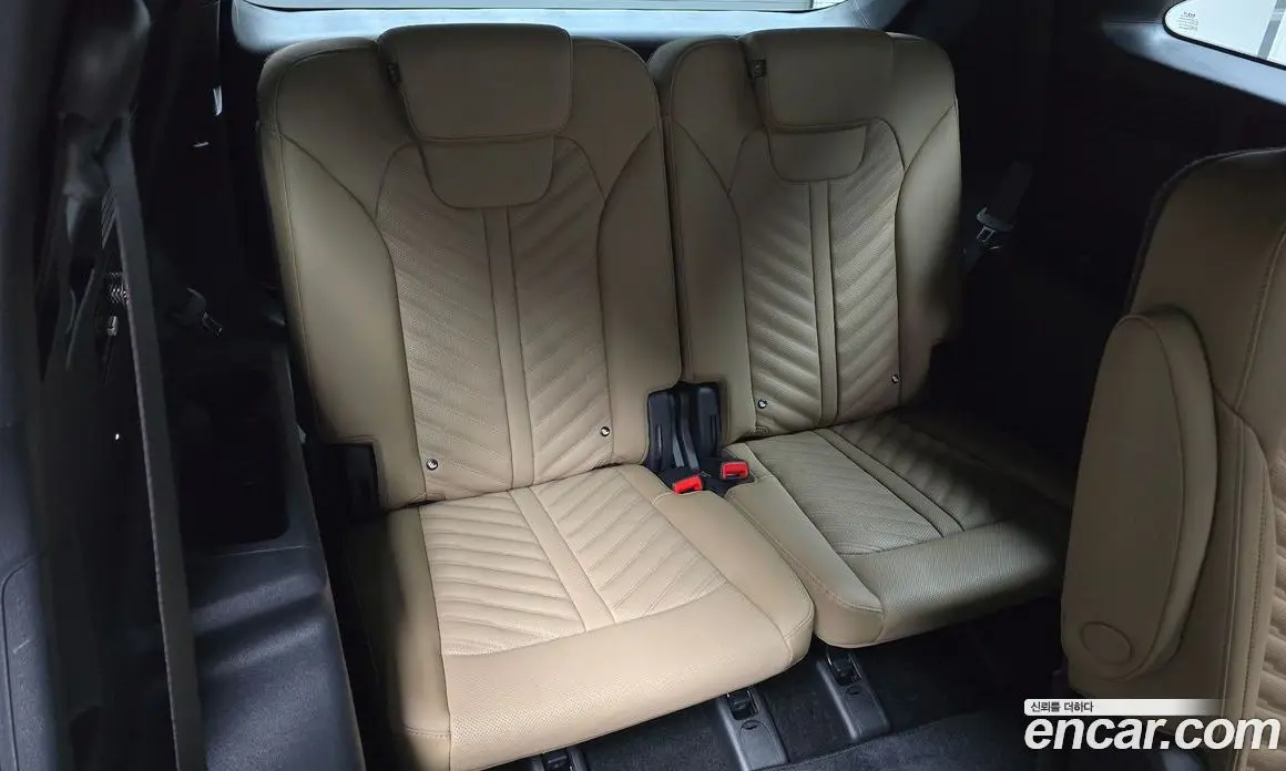 Kia Sorento 2025 1.6 автомат (гидро), фото 17 Kia Sorento 2025 1.6 автомат (гидро), фото 17