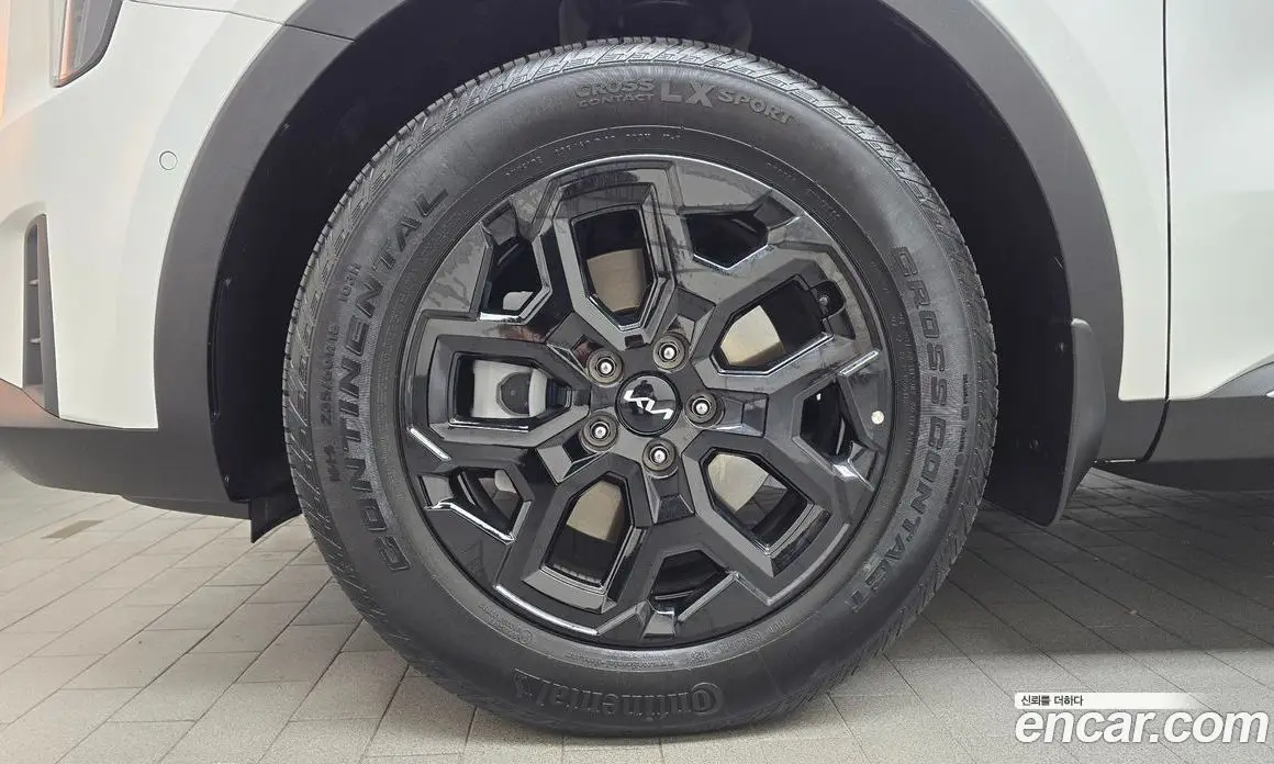 Kia Sorento 2025 1.6 автомат (гидро), фото 4 Kia Sorento 2025 1.6 автомат (гидро), фото 4