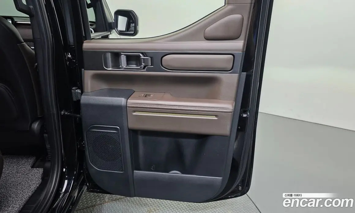 Kia Tasman 2025 2.5 автомат (гидро), фото 15 Kia Tasman 2025 2.5 автомат (гидро), фото 15