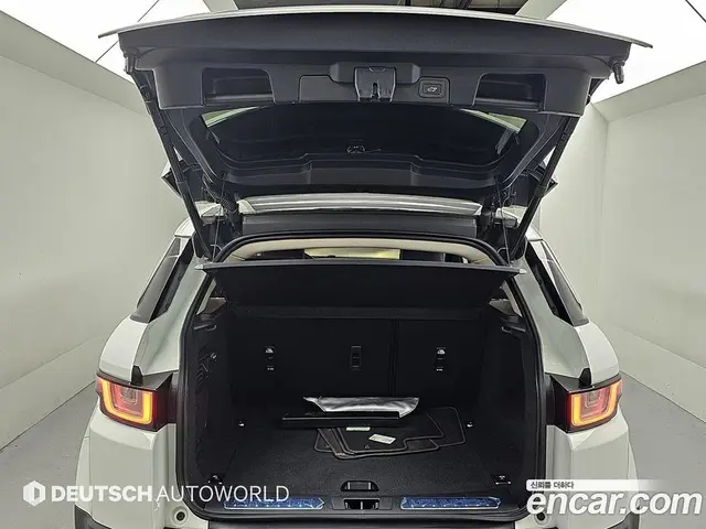 Land Rover Range Rover Evoque 2016 2.0 автомат (гидро), миниатюра 12