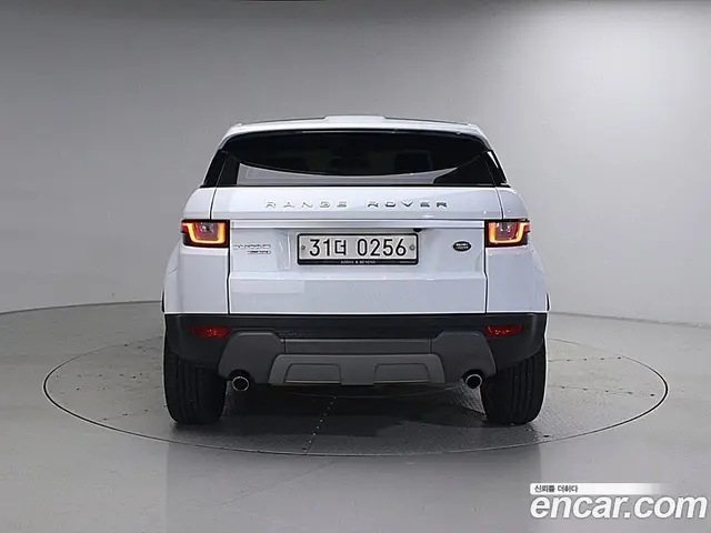 Land Rover Range Rover Evoque 2016 2.0 автомат (гидро), миниатюра 5 Land Rover Range Rover Evoque 2016 2.0 автомат (гидро), миниатюра 5
