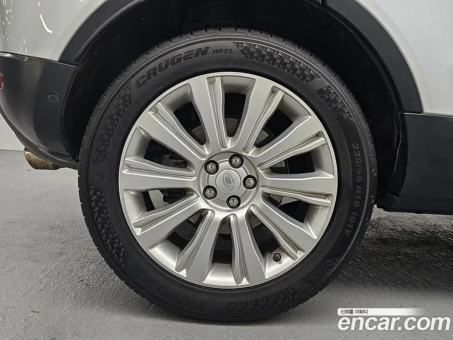 Land Rover Range Rover Evoque 2016 2.0 автомат (гидро), фото 7 Land Rover Range Rover Evoque 2016 2.0 автомат (гидро), фото 7