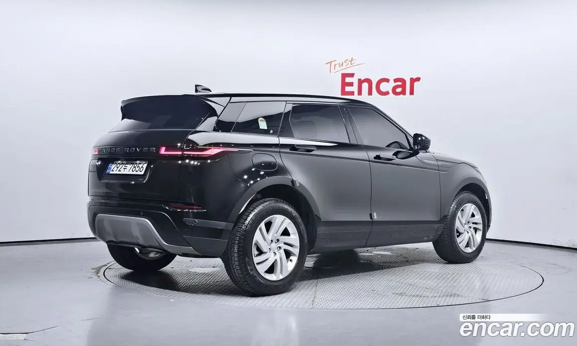 Land Rover Range Rover Evoque 2024 2.0 автомат (гидро), фото 2 Land Rover Range Rover Evoque 2024 2.0 автомат (гидро), фото 2