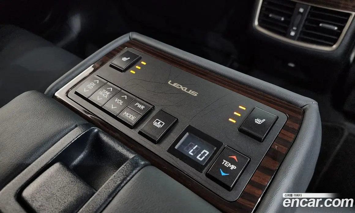 Lexus ES 2016 2.5 автомат (гидро), фото 19 Lexus ES 2016 2.5 автомат (гидро), фото 19