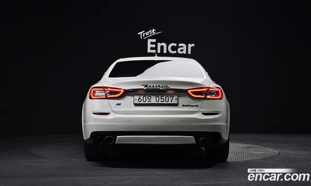 Maserati Quattroporte 2016 3.0 автомат (гидро), миниатюра 4 Maserati Quattroporte 2016 3.0 автомат (гидро), миниатюра 4