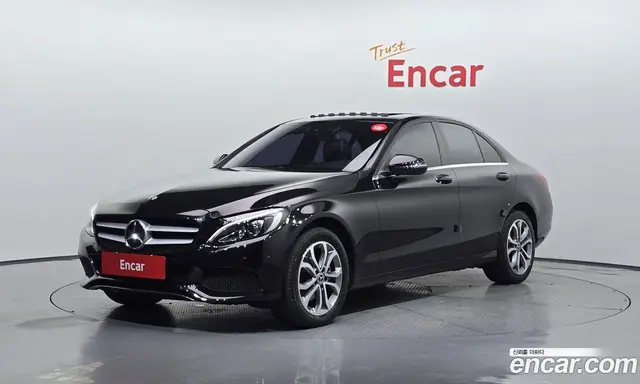 Mercedes-Benz C-Class 2018 2.0 автомат (гидро), миниатюра 1 Mercedes-Benz C-Class 2018 2.0 автомат (гидро), миниатюра 1
