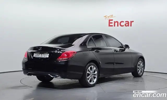 Mercedes-Benz C-Class 2018 2.0 автомат (гидро), миниатюра 2 Mercedes-Benz C-Class 2018 2.0 автомат (гидро), миниатюра 2