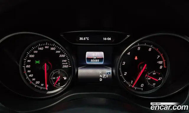 Mercedes-Benz CLA-Class 2017 2.0 автомат (гидро), миниатюра 11 Mercedes-Benz CLA-Class 2017 2.0 автомат (гидро), миниатюра 11