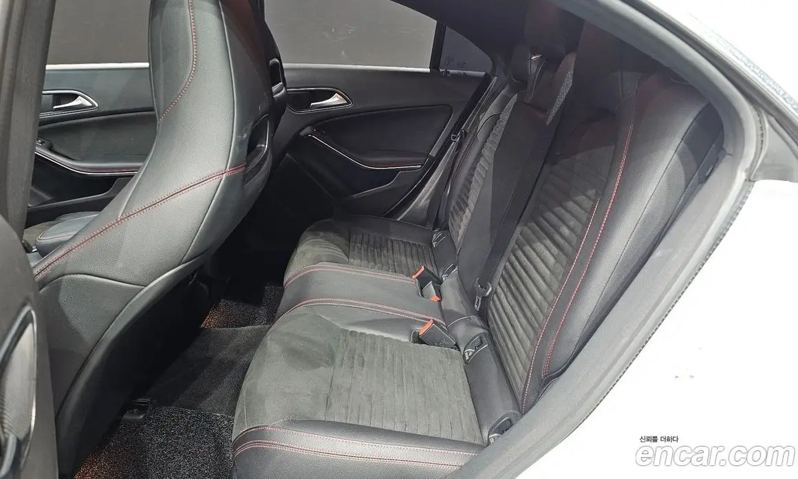 Mercedes-Benz CLA-Class 2017 2.0 автомат (гидро), фото 18 Mercedes-Benz CLA-Class 2017 2.0 автомат (гидро), фото 18
