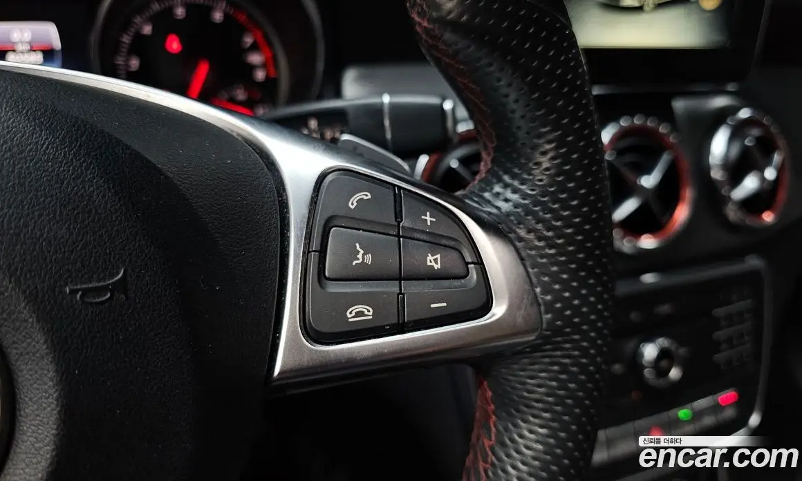 Mercedes-Benz CLA-Class 2017 2.0 автомат (гидро), фото 29 Mercedes-Benz CLA-Class 2017 2.0 автомат (гидро), фото 29