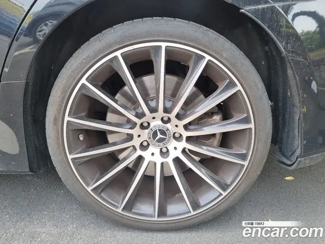 Mercedes-Benz CLS-Class 2019 3.0 автомат (гидро), миниатюра 12