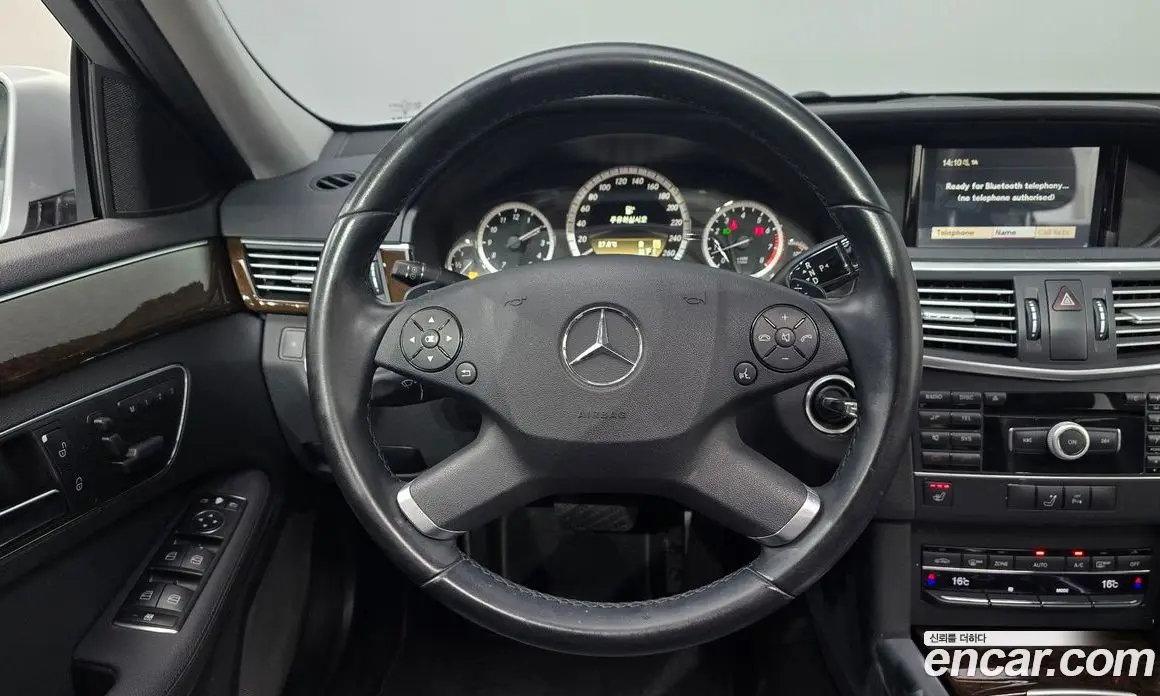 Mercedes-Benz E-Class 2012 1.8 автомат (гидро), фото 13 Mercedes-Benz E-Class 2012 1.8 автомат (гидро), фото 13