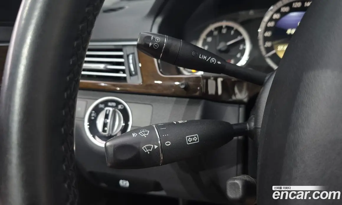 Mercedes-Benz E-Class 2012 1.8 автомат (гидро), фото 18 Mercedes-Benz E-Class 2012 1.8 автомат (гидро), фото 18