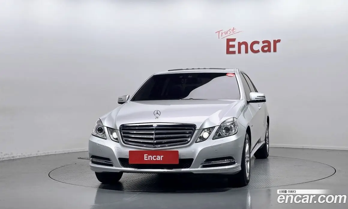 Mercedes-Benz E-Class 2012 1.8 автомат (гидро), фото 3 Mercedes-Benz E-Class 2012 1.8 автомат (гидро), фото 3