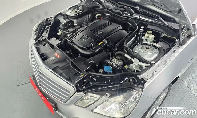 Mercedes-Benz E-Class 2012 1.8 автомат (гидро), миниатюра 6 Mercedes-Benz E-Class 2012 1.8 автомат (гидро), миниатюра 6