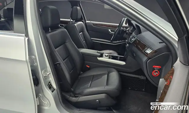 Mercedes-Benz E-Class 2012 1.8 автомат (гидро), миниатюра 10 Mercedes-Benz E-Class 2012 1.8 автомат (гидро), миниатюра 10