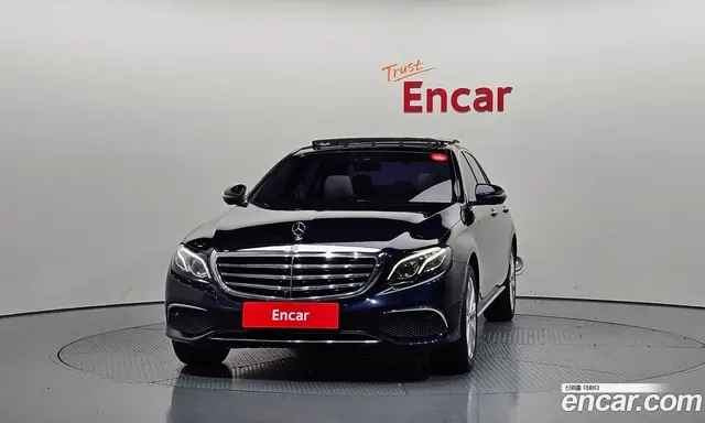 Mercedes-Benz E-Class 2016 2.0 автомат (гидро), миниатюра 3 Mercedes-Benz E-Class 2016 2.0 автомат (гидро), миниатюра 3
