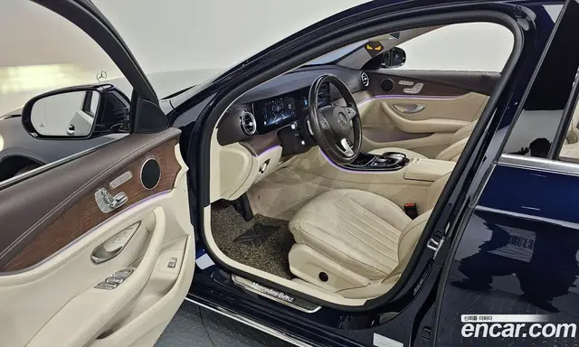Mercedes-Benz E-Class 2016 2.0 автомат (гидро), миниатюра 10 Mercedes-Benz E-Class 2016 2.0 автомат (гидро), миниатюра 10