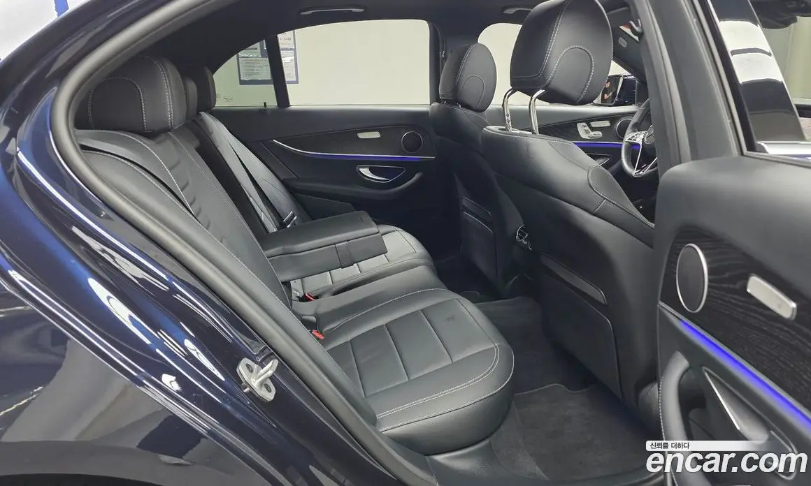 Mercedes-Benz E-Class 2022 2.0 автомат (гидро), фото 15