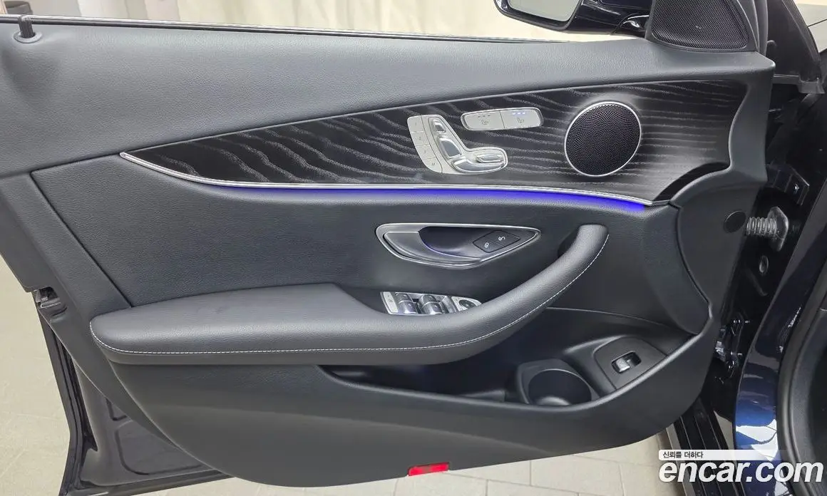 Mercedes-Benz E-Class 2022 2.0 автомат (гидро), фото 31