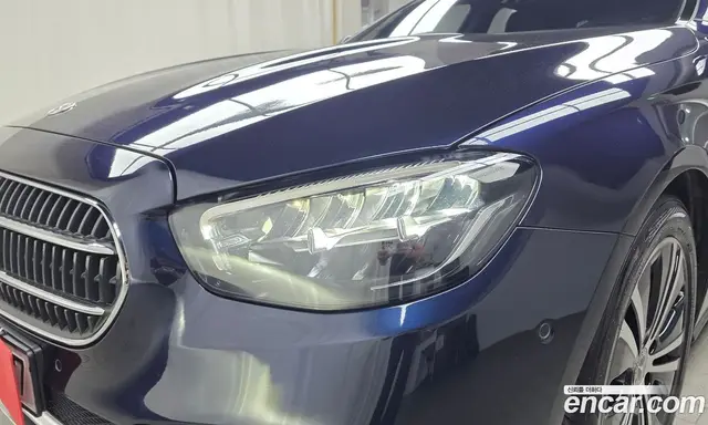 Mercedes-Benz E-Class 2022 2.0 автомат (гидро), миниатюра 7