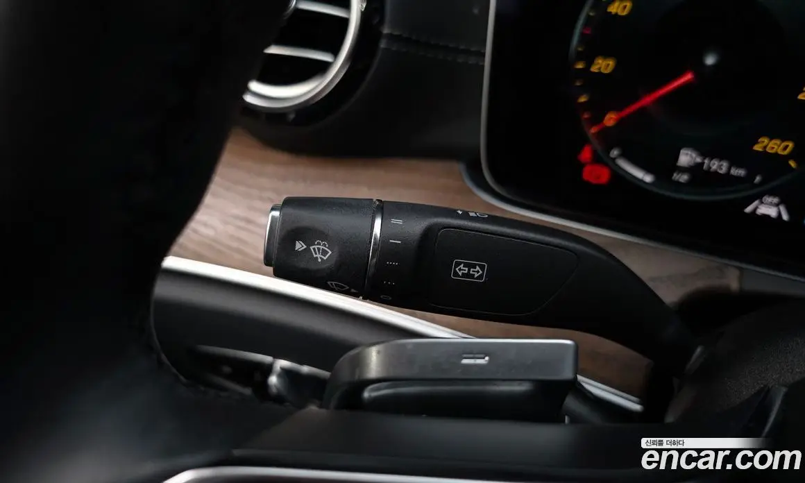 Mercedes-Benz E-Class 2023 2.0 автомат (гидро), фото 33 Mercedes-Benz E-Class 2023 2.0 автомат (гидро), фото 33
