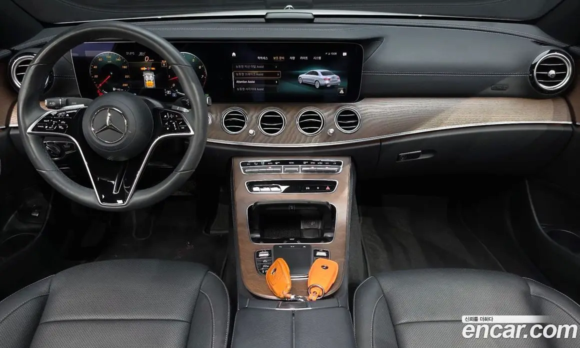 Mercedes-Benz E-Class 2023 2.0 автомат (гидро), фото 9 Mercedes-Benz E-Class 2023 2.0 автомат (гидро), фото 9