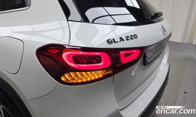 Mercedes-Benz GLA-Class 2021 2.0 автомат (гидро), миниатюра 9 Mercedes-Benz GLA-Class 2021 2.0 автомат (гидро), миниатюра 9