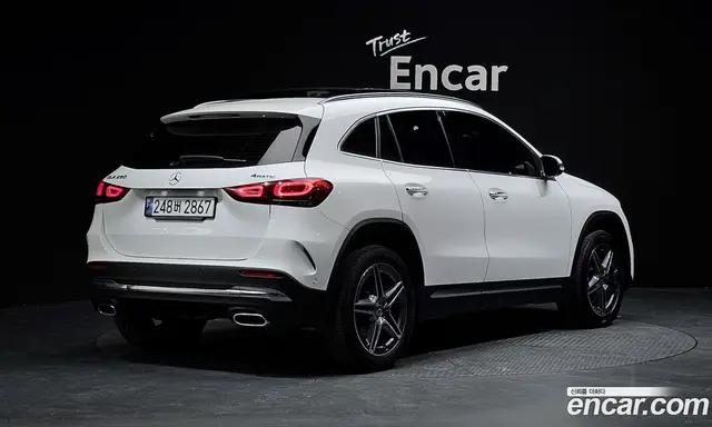 Mercedes-Benz GLA-Class 2023 2.0 автомат (гидро), миниатюра 1 Mercedes-Benz GLA-Class 2023 2.0 автомат (гидро), миниатюра 1