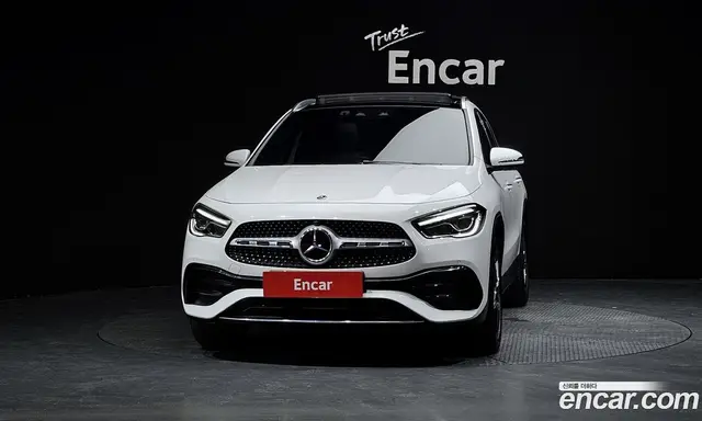 Mercedes-Benz GLA-Class 2023 2.0 автомат (гидро), миниатюра 2 Mercedes-Benz GLA-Class 2023 2.0 автомат (гидро), миниатюра 2