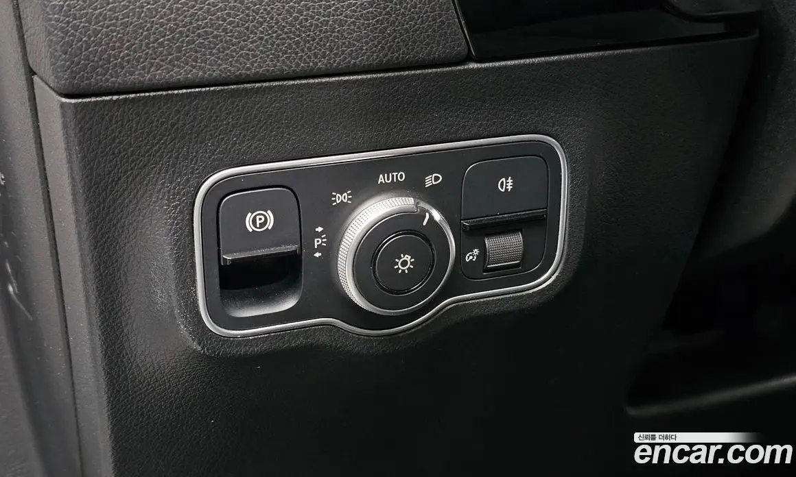 Mercedes-Benz GLA-Class 2023 2.0 автомат (гидро), фото 26 Mercedes-Benz GLA-Class 2023 2.0 автомат (гидро), фото 26