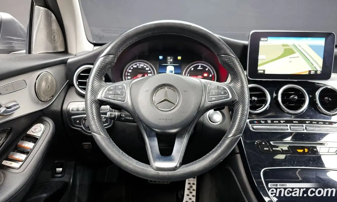 Mercedes-Benz GLC-Class 2017 2.1 автомат (гидро), фото 13 Mercedes-Benz GLC-Class 2017 2.1 автомат (гидро), фото 13