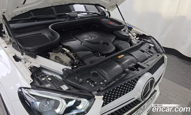 Mercedes-Benz GLE-Class 2021 2.9 автомат (гидро), миниатюра 6 Mercedes-Benz GLE-Class 2021 2.9 автомат (гидро), миниатюра 6