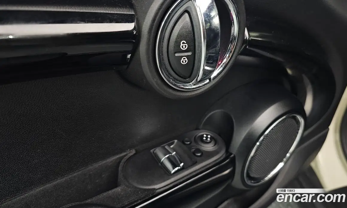 Mini Cooper 2015 2.0 автомат (гидро), фото 19