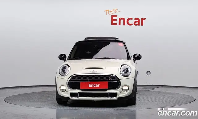 Mini Cooper 2015 2.0 автомат (гидро), миниатюра 3