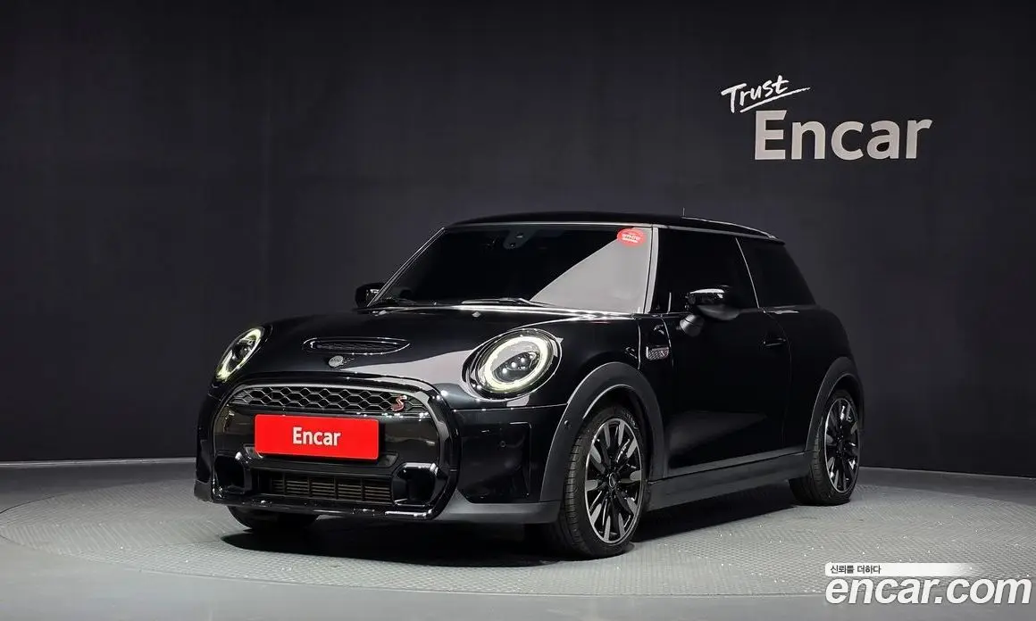 Mini Cooper 2022 2.0 автомат (гидро), фото 1 Mini Cooper 2022 2.0 автомат (гидро), фото 1
