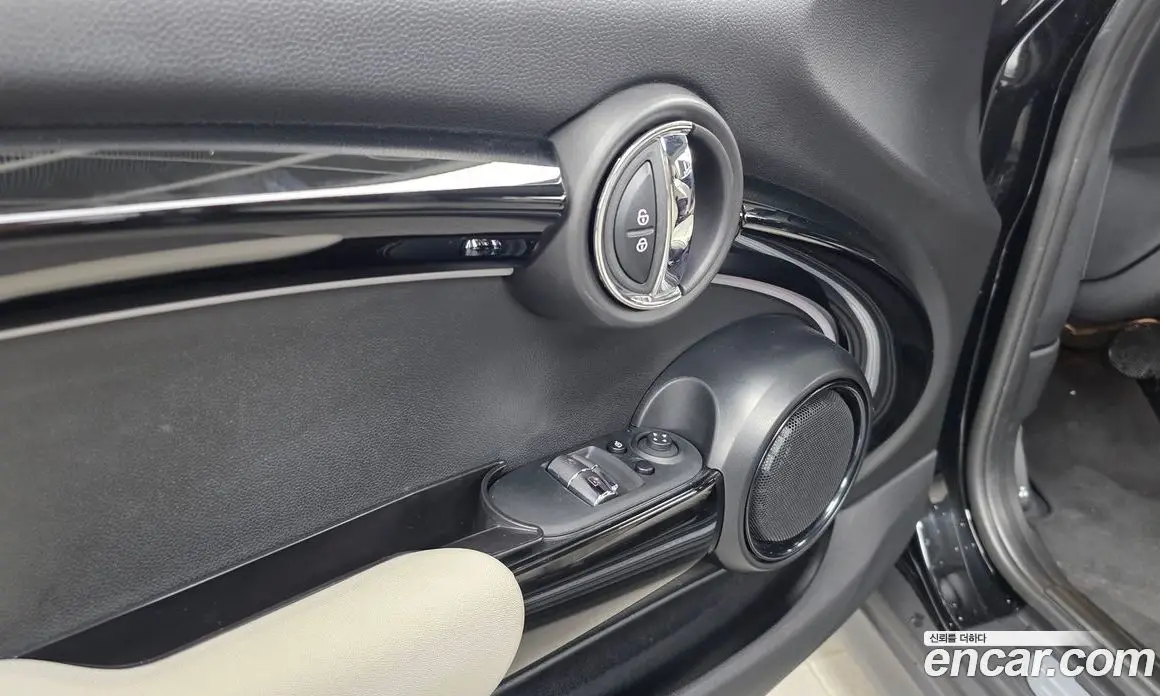 Mini Cooper 2022 2.0 автомат (гидро), фото 28 Mini Cooper 2022 2.0 автомат (гидро), фото 28