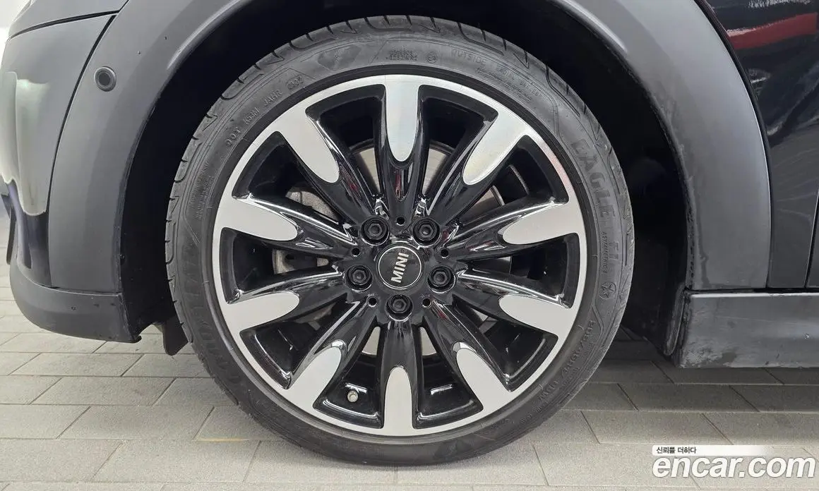 Mini Cooper 2022 2.0 автомат (гидро), фото 5 Mini Cooper 2022 2.0 автомат (гидро), фото 5