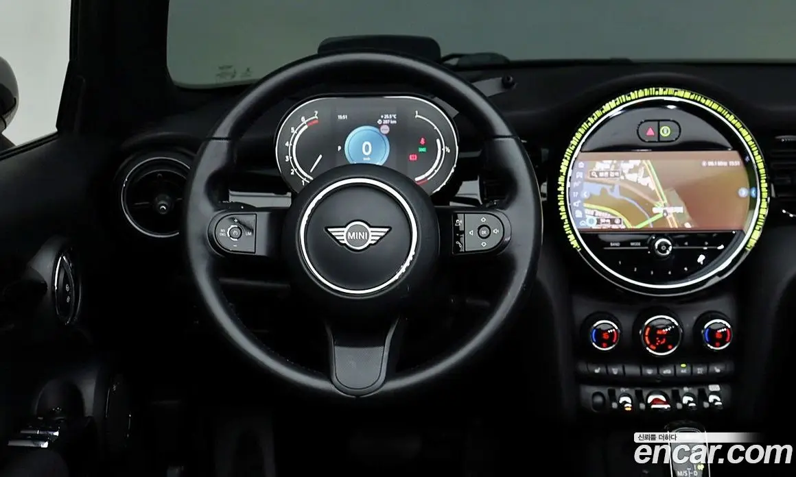 Mini Cooper Convertible 2022 1.5 автомат (гидро), фото 13 Mini Cooper Convertible 2022 1.5 автомат (гидро), фото 13