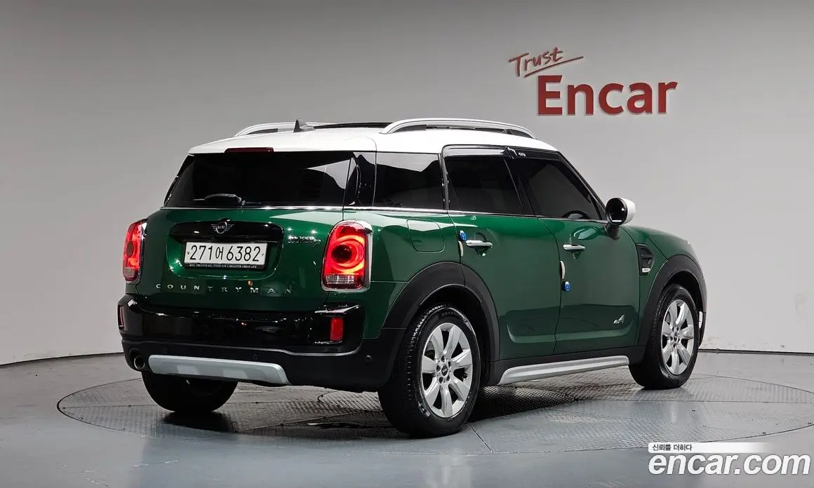 Mini Countryman 2020 2.0 автомат (гидро), фото 1 Mini Countryman 2020 2.0 автомат (гидро), фото 1