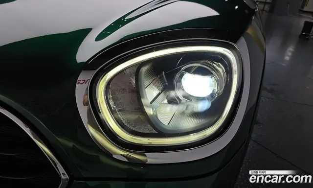 Mini Countryman 2020 2.0 автомат (гидро), миниатюра 7 Mini Countryman 2020 2.0 автомат (гидро), миниатюра 7