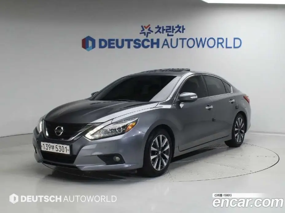 Nissan Altima 2016 2.5 автомат (гидро), фото 1 Nissan Altima 2016 2.5 автомат (гидро), фото 1