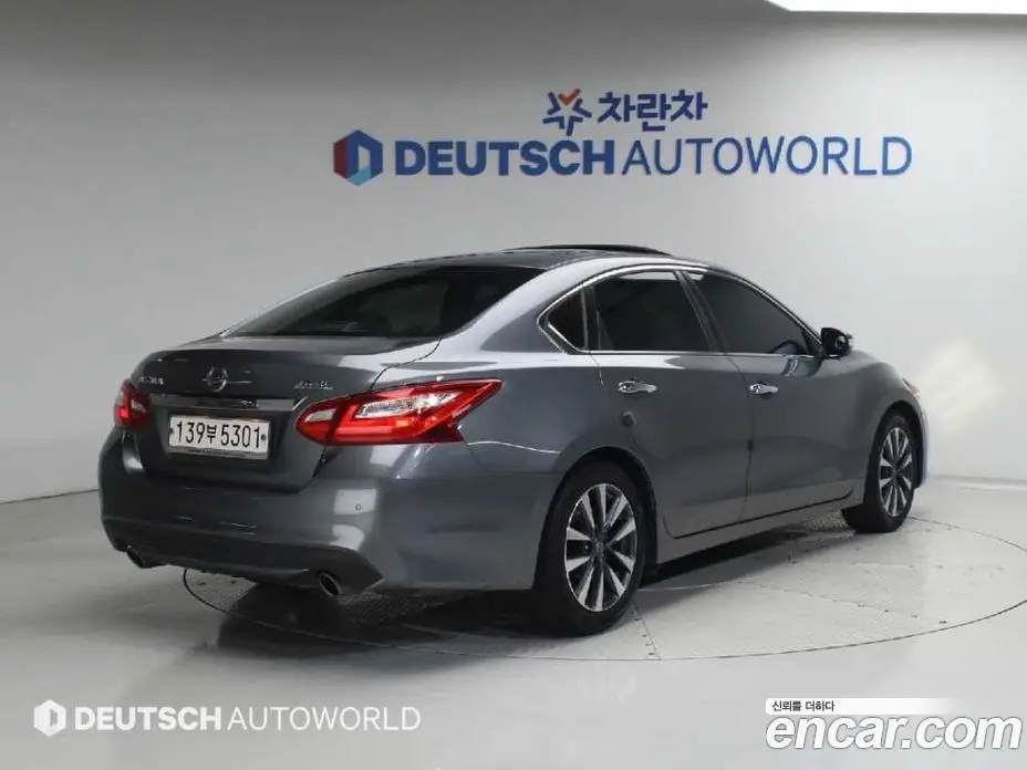 Nissan Altima 2016 2.5 автомат (гидро), фото 2 Nissan Altima 2016 2.5 автомат (гидро), фото 2