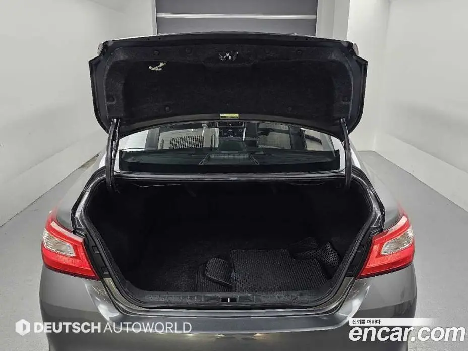 Nissan Altima 2016 2.5 автомат (гидро), фото 19 Nissan Altima 2016 2.5 автомат (гидро), фото 19