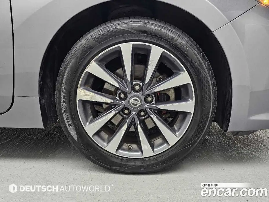 Nissan Altima 2016 2.5 автомат (гидро), фото 5 Nissan Altima 2016 2.5 автомат (гидро), фото 5