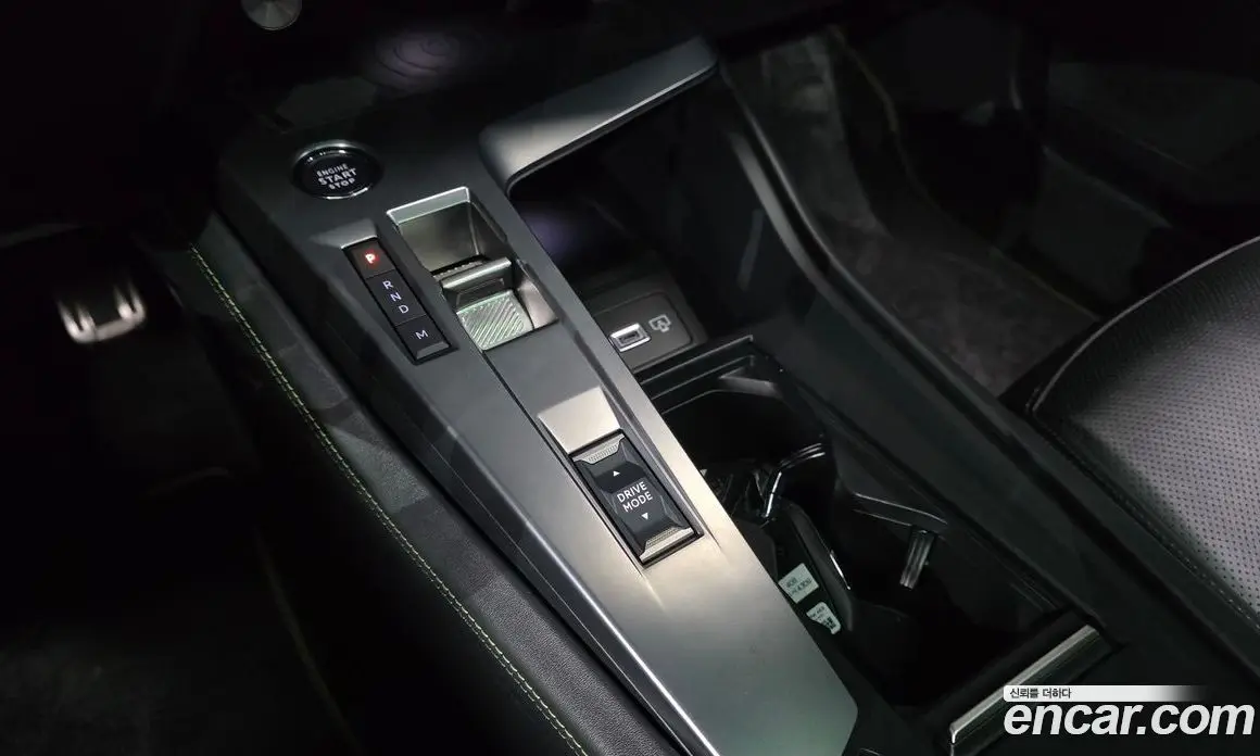 Peugeot 408 2024 1.2 автомат (гидро), фото 12